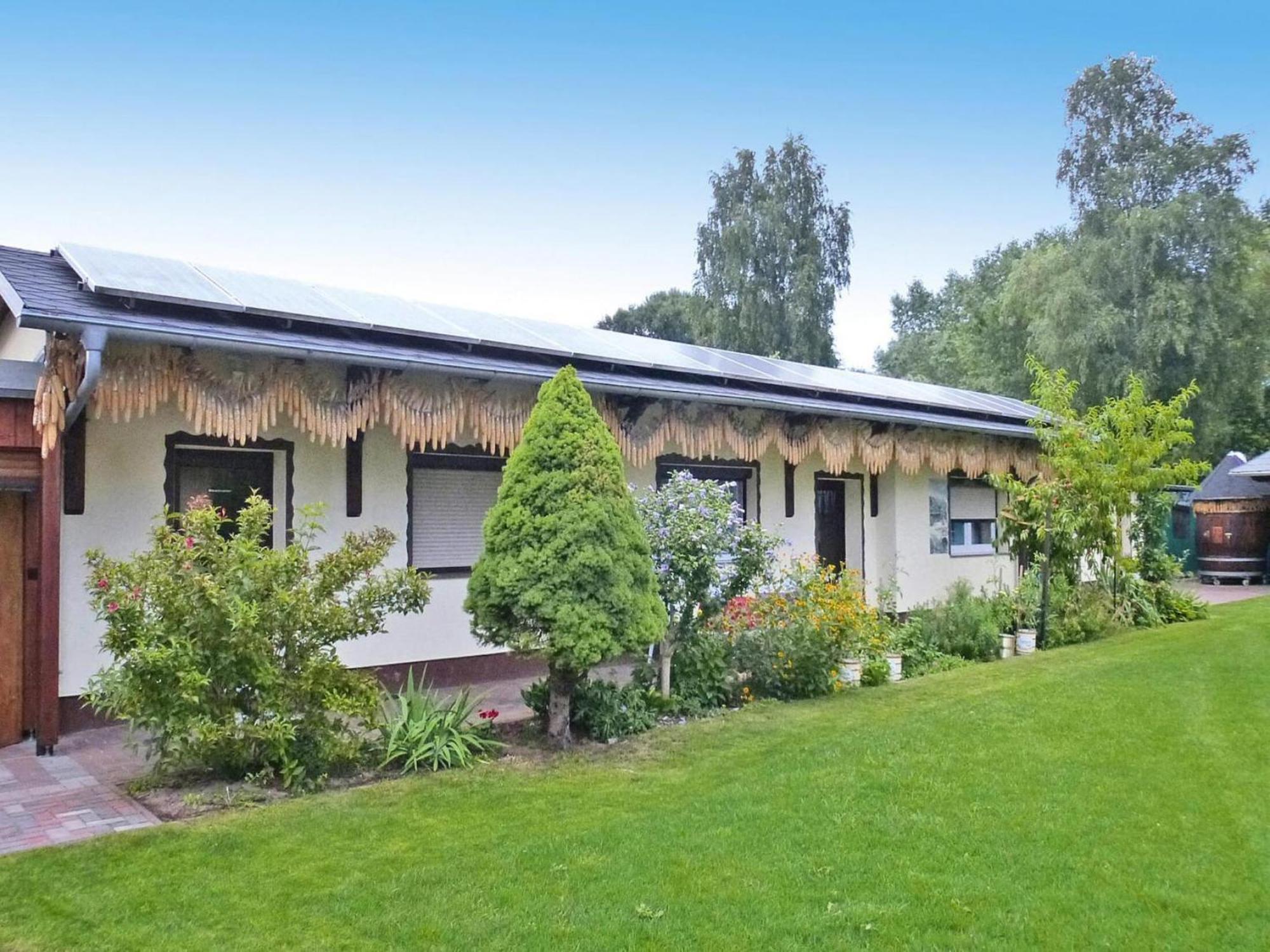 Bungalow In L Bben With A Terrace Lübben المظهر الخارجي الصورة